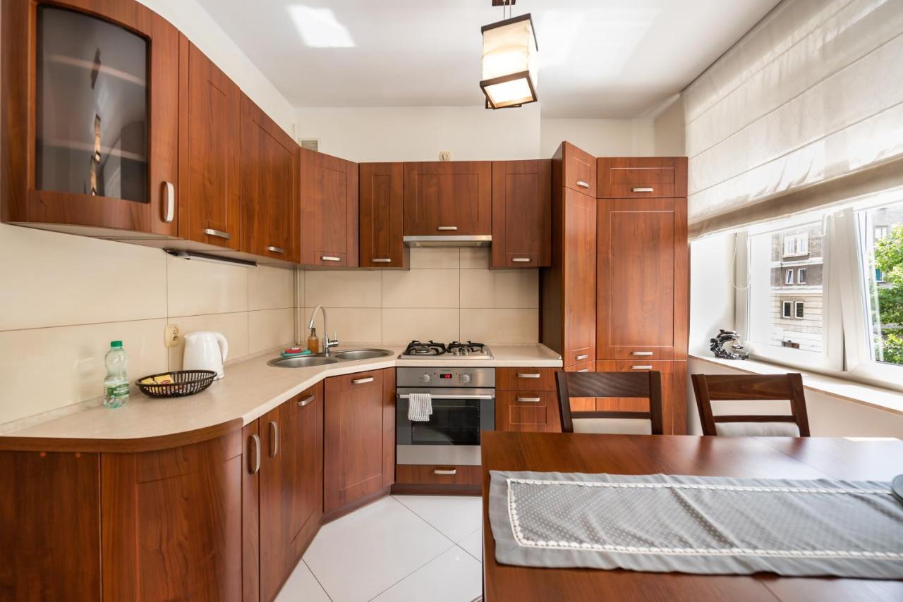 Ogrodowa Warm Wood Apartment Варшава Екстер'єр фото